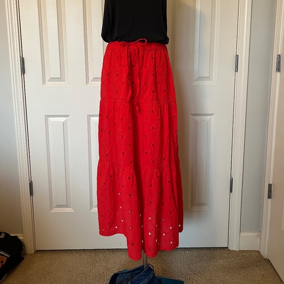 A New Day red eyelet skirt - Picture 1 of 8
